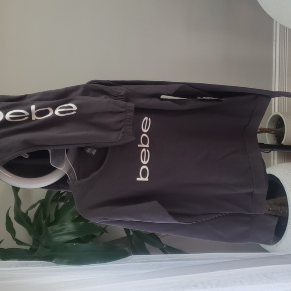 Bebe lounge set, sleepwear set, size small, new with tags - Picture 2 of 8